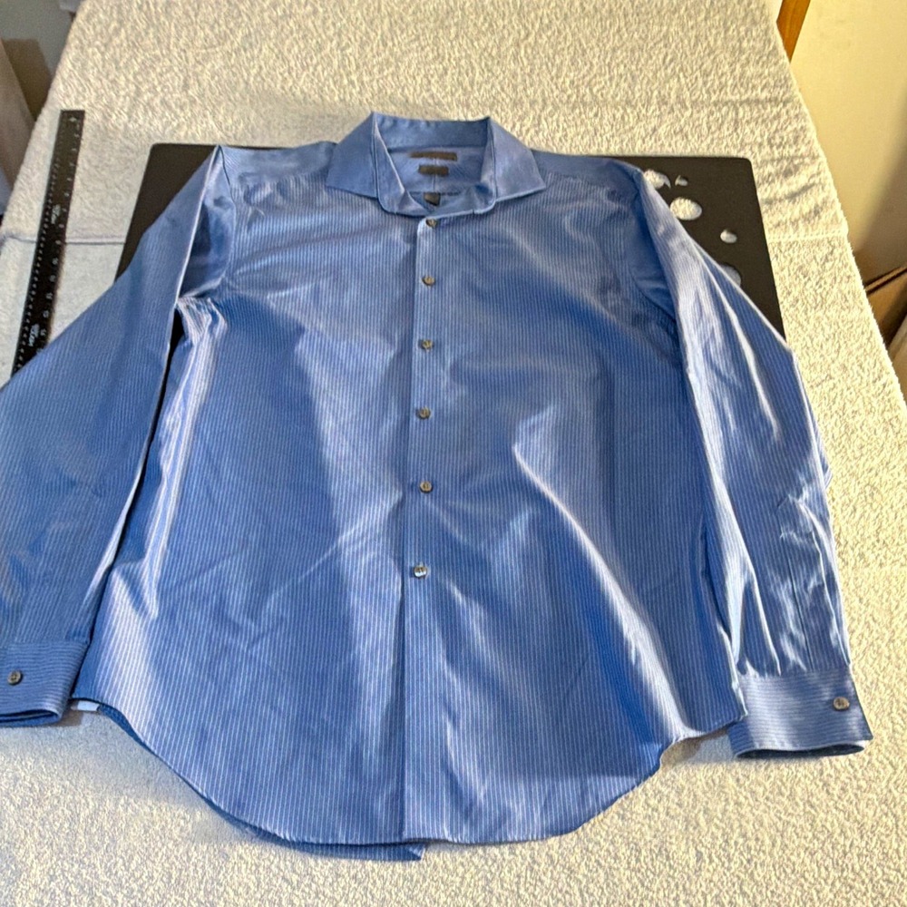 Calvin Klein Mens Blue Micro Stripe Slim Fit Non Iron Dress Shirt 16.5 34/35